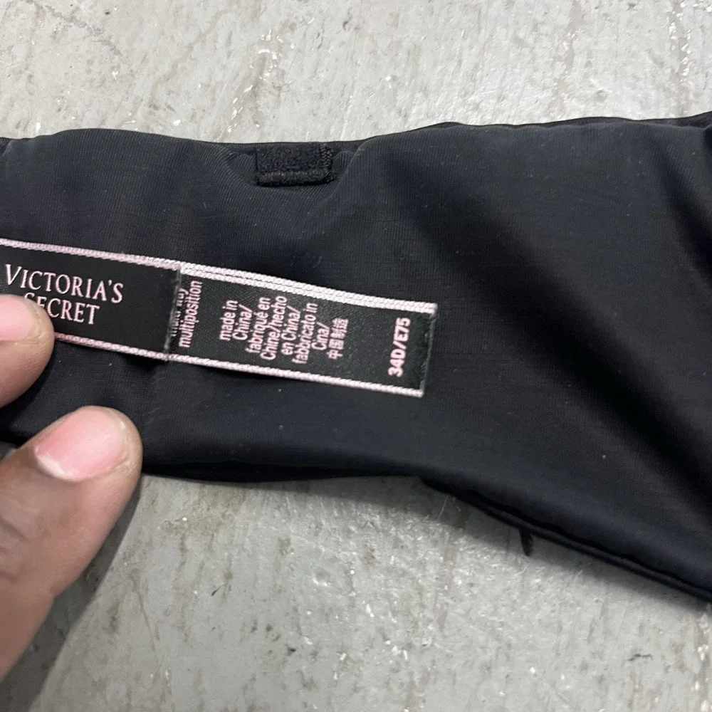 Victoria's Secret Very Sexy Multi-Way Bra Black Size 34D / E75 Adjustable Straps